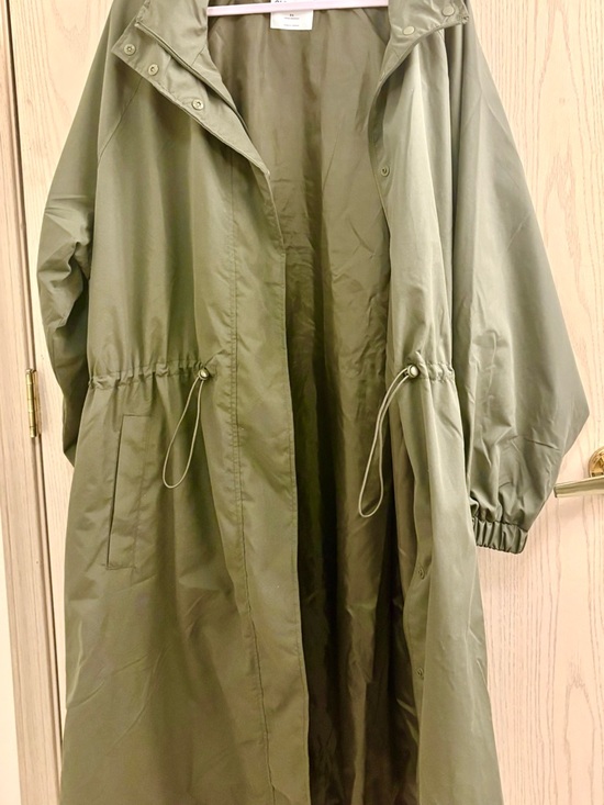 Old Navy Olive Green Long Hooded Trench Coat - Picture 3 of 6